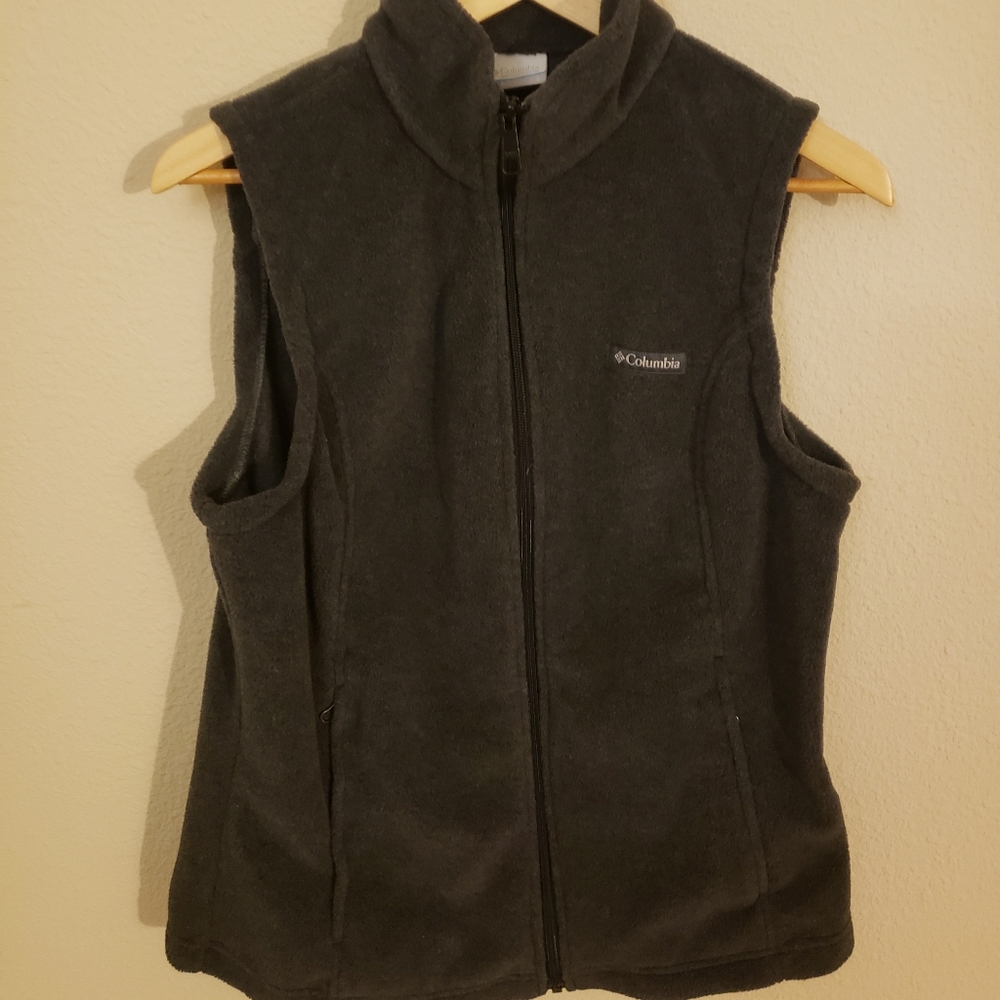 NWOT Columbia Vest